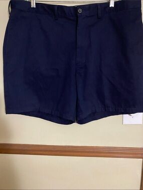 Lands' End Men's Flat-Front Shorts in Navy